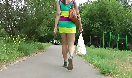 Brunette op een gegeven moment massage seksfilm