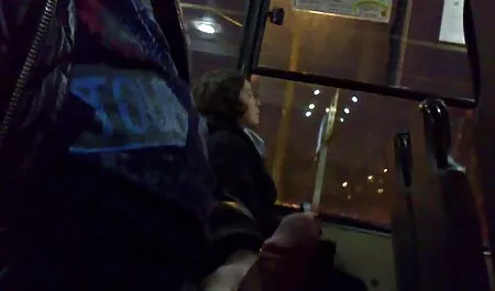 De gratis seksfilms kijken dame houdt van haar natte poesje.