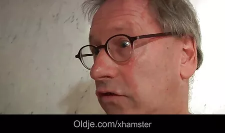 Vingerzetting in de douche gratis seksfilms bekijken