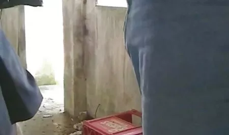 Meisjes gratis seksfilms vagina likken poesjes en springen