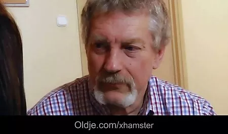 Ze maakt z ' n pik graag gelukkig. lange seksfilms