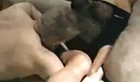 Schoonheid in zonnebrand massage seksfilm