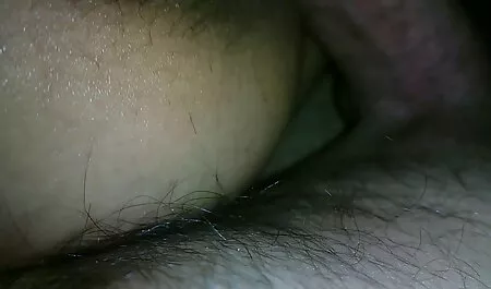 Haar romantische seksfilms kont zat op een dildo.